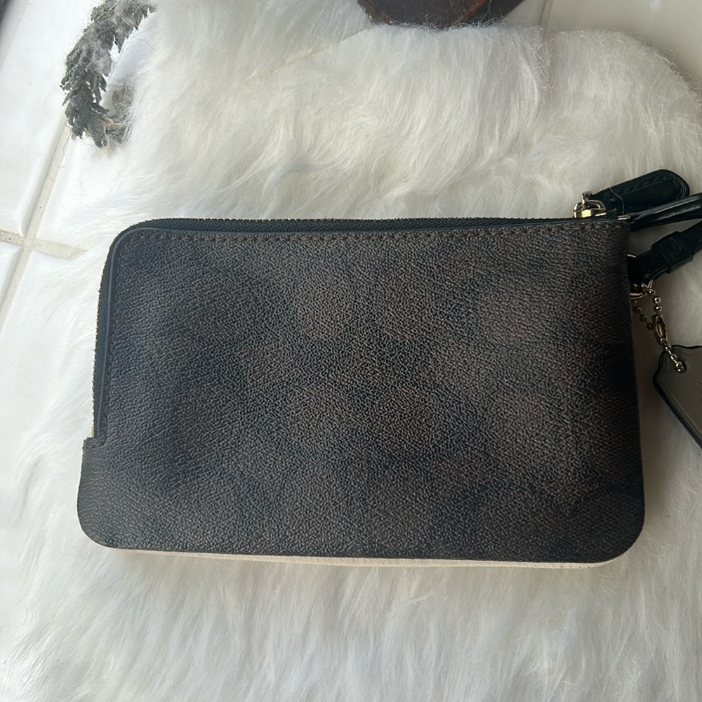 Coach two tone leather double zip wristlet wallet ivory and signature brown EUC - Picture 4 of 11